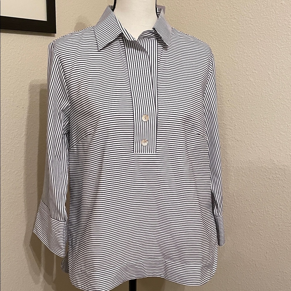 Hinson Wu Aileen Top. Navy and white 100% Cotton striped . NEW with tags